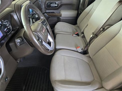 Used 2020 GMC Sierra 1500 Elevation w/ Elevation Value Package image 11