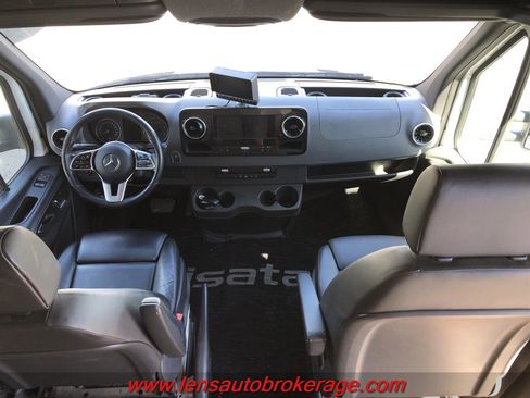 Used 2019 Mercedes-Benz Sprinter 170 image 13
