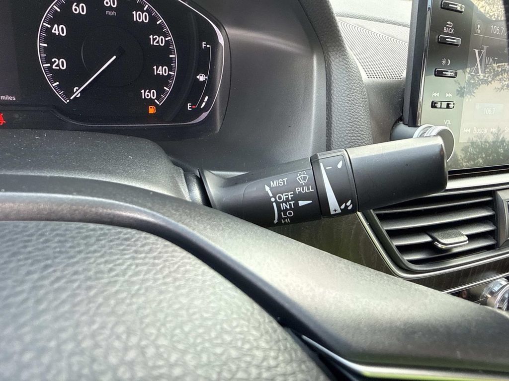 Used 2020 Honda Accord EX image 37