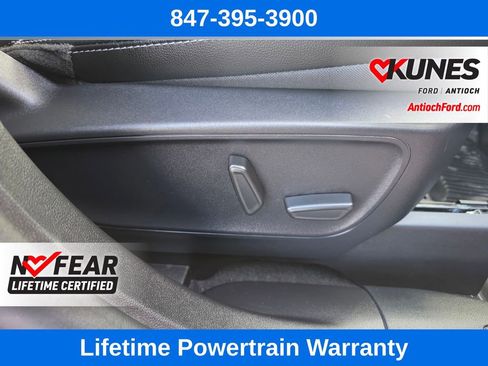 Certified 2025 Ford Escape Platinum w/ Premium Technology Package image 40