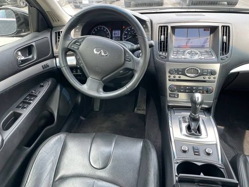 Used 2013 INFINITI G37 x Sedan w/ Premium Pkg AWD/4WD image 9