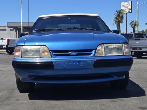 Used 1989 Ford Mustang LX RWD image 2