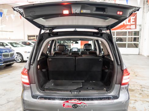 Used 2018 Mercedes-Benz GLS 550 4MATIC w/ Driver Assistance Package image 52
