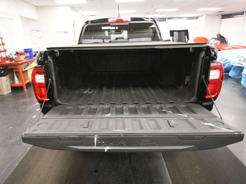Used 2023 GMC Canyon Denali AWD/4WD image 23
