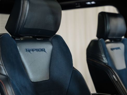 Certified 2022 Ford F150 Raptor w/ Raptor 37 Performance Package image 43