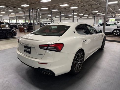 Used 2023 Maserati Ghibli Modena Q4 AWD/4WD image 4