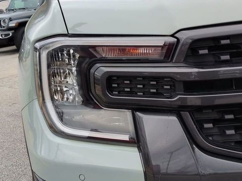 Used 2024 Ford Ranger XLT w/ Technology Package image 11