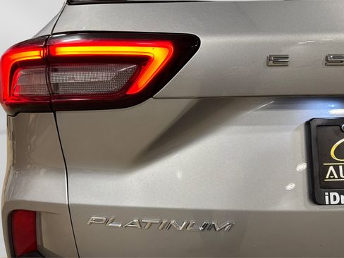 Used 2023 Ford Escape Platinum AWD/4WD image 48