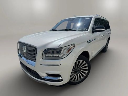 Used 2019 Lincoln Navigator Reserve w/ Cargo Package AWD/4WD image 1