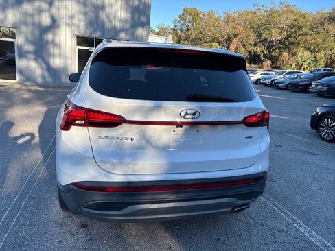 Used 2021 Hyundai Santa Fe SE image 8