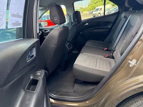 Used 2024 Chevrolet Equinox LT FWD image 24