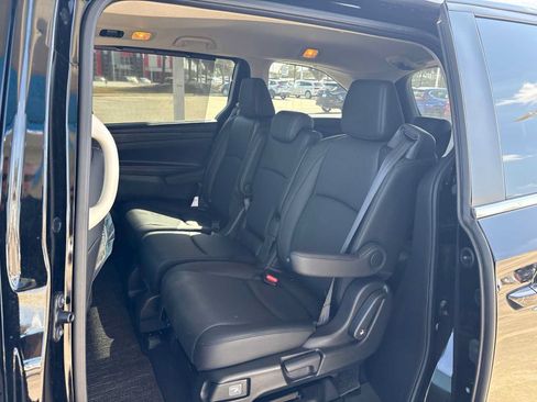 Used 2026 Honda Odyssey EX-L image 11