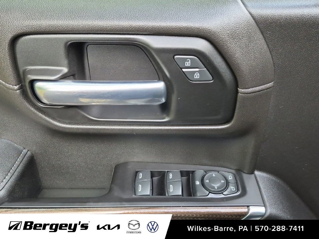 Used 2020 Chevrolet Silverado 1500 LT Trail Boss AWD/4WD image 22
