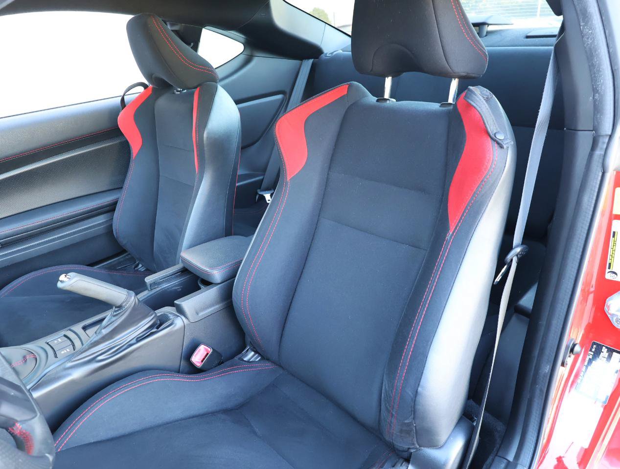 Used 2014 Scion FR-S RWD image 32