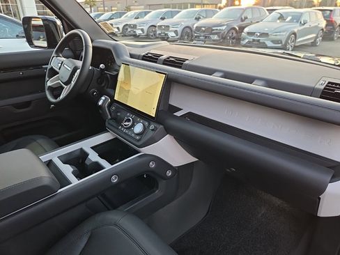 New 2026 Land Rover Defender 130 S image 20