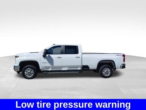 Used 2026 Chevrolet Silverado 2500 LT AWD/4WD image 22