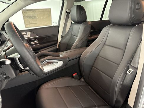 New 2026 Mercedes-Benz GLS 450 4MATIC image 21
