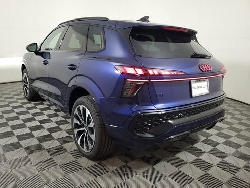 New 2026 Audi Q3 quattro 2.0T AWD/4WD image 4