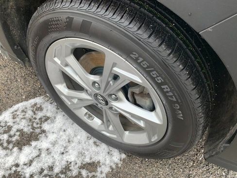 Certified 2023 Hyundai Kona SEL w/ Convenience Package image 9