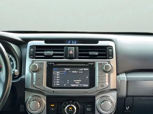 Used 2014 Toyota 4Runner SR5 RWD image 22