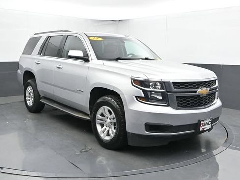 Used 2019 Chevrolet Tahoe LS AWD/4WD image 5