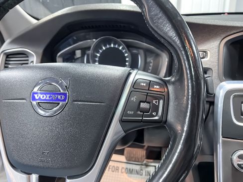 Used 2016 Volvo S60 T5 Premier image 24
