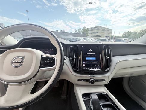 Used 2024 Volvo XC60 T8 Plus AWD/4WD image 17