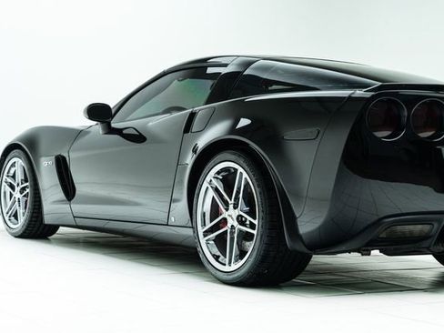 Used 2008 Chevrolet Corvette Z06 w/ Preferred Equipment Group image 19