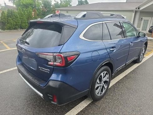 Used 2020 Subaru Outback Touring XT AWD/4WD image 4