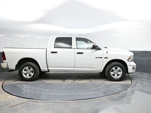 Used 2020 RAM 1500 Tradesman w/ Chrome Appearance Group image 11