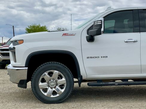 Used 2020 Chevrolet Silverado 2500 LTZ w/ LTZ Plus Package AWD/4WD image 9