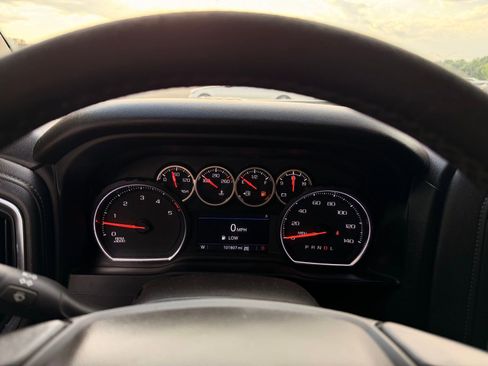 Used 2022 Chevrolet Silverado 2500 LT w/ Convenience Package AWD/4WD image 27