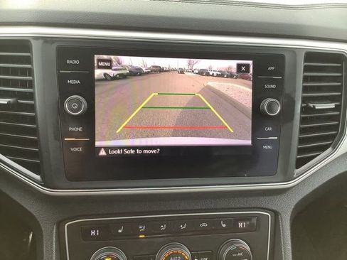 Used 2019 Volkswagen Atlas SE w/ Towing Package image 33