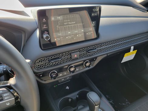 Certified 2026 Honda HR-V Sport image 27