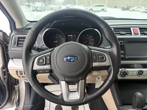 Used 2016 Subaru Outback 2.5i image 12