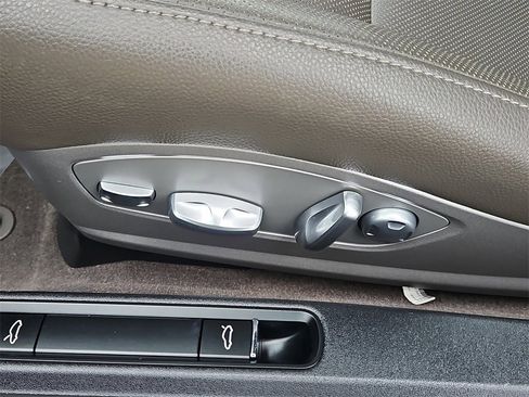 Used 2017 Porsche 718 Cayman image 23