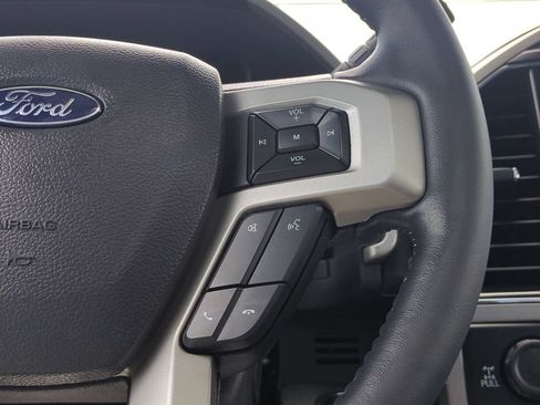 Used 2022 Ford F250 Lariat w/ Lariat Ultimate Package AWD/4WD image 17