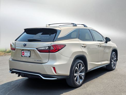 Used 2018 Lexus RX 450hL Premium w/ Premium Package AWD/4WD image 5