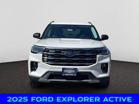 New 2025 Ford Explorer Active w/ Active Comfort Package image 8