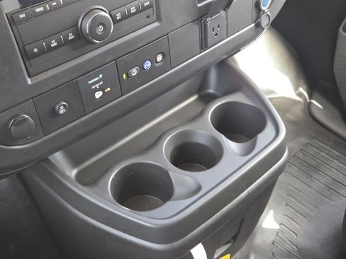 New 2025 GMC Savana 2500 w/ Driver Convenience Package image 15