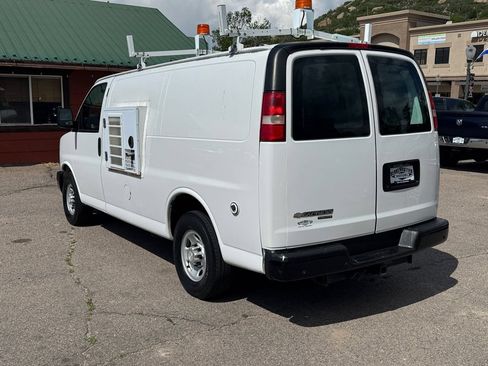 Used 2014 Chevrolet Express 2500 RWD image 5