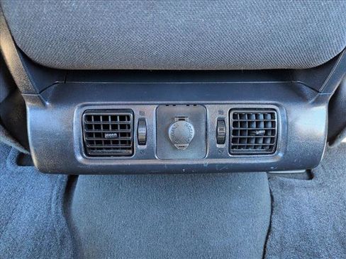 Used 2013 Toyota Tundra 2WD CrewMax w/ Tow Pkg image 15