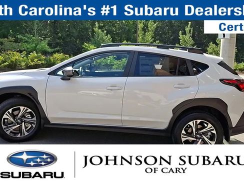 Used 2025 Subaru Crosstrek 2.0i Premium image 7