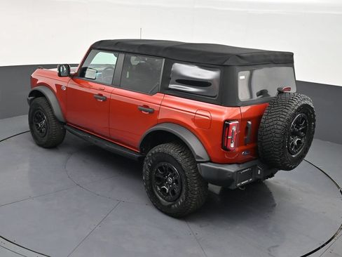 Used 2022 Ford Bronco Wildtrak AWD/4WD image 15
