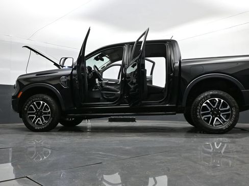 Used 2024 Ford Ranger Lariat w/ FX4 Off-Road Package AWD/4WD image 40