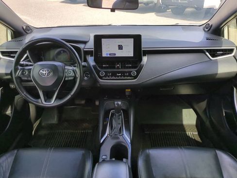 Certified 2025 Toyota Corolla XSE FWD image 14