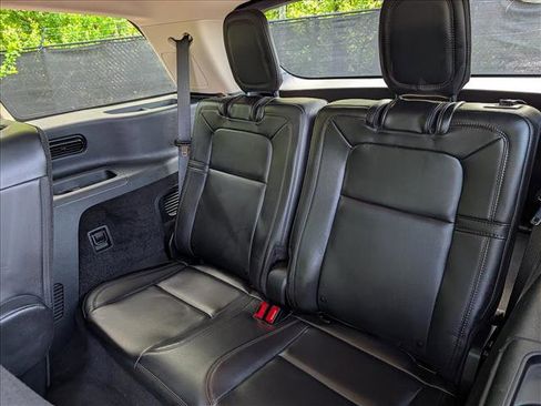Used 2023 Lincoln Aviator Reserve w/ Equipment Group 201A AWD/4WD image 28