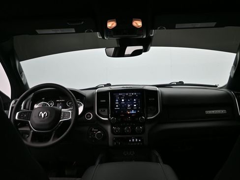 Certified 2025 RAM 1500 Big Horn AWD/4WD image 30