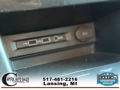 Used 2018 Volkswagen Tiguan SE w/ Panoramic Sunroof Package image 26