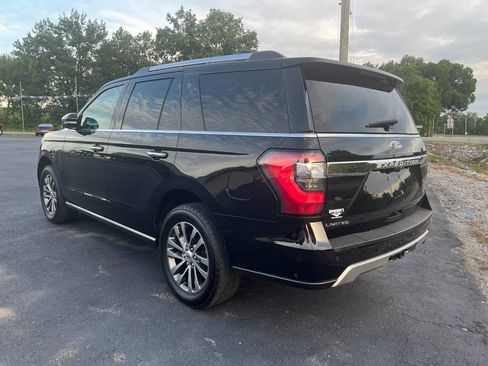 Used 2018 Ford Expedition Limited w/ Equipment Group 301A AWD/4WD image 3